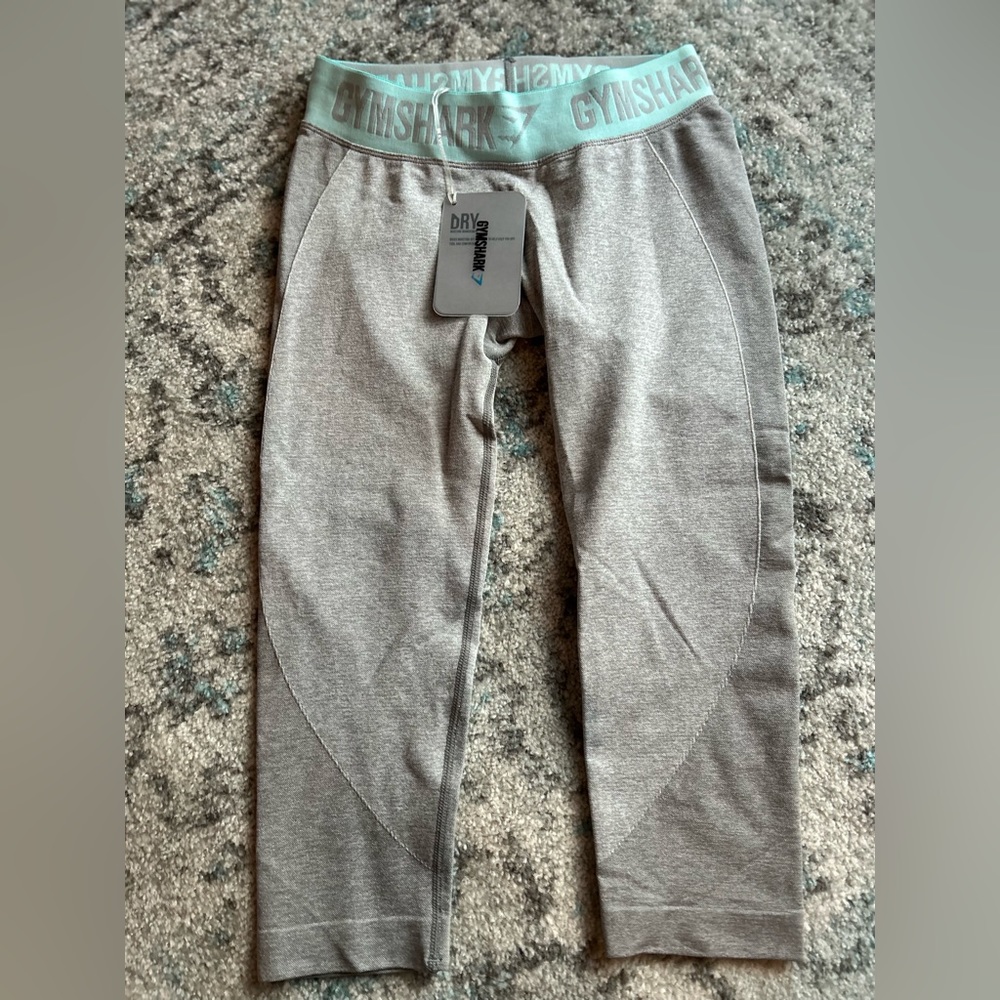 Gym shark flex cropped legging light grey